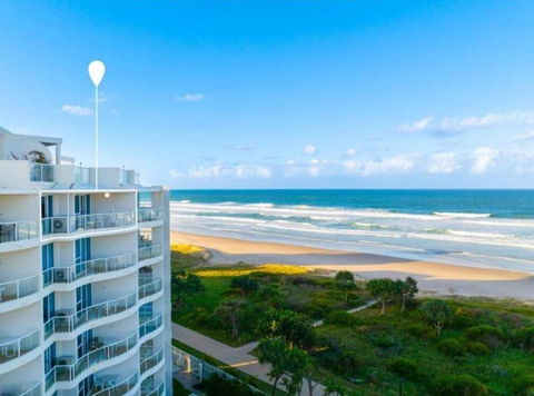 Premium Top Floor Oceanfront Unit In Regency On The Beach 705 - Hotel Gold Coast 0