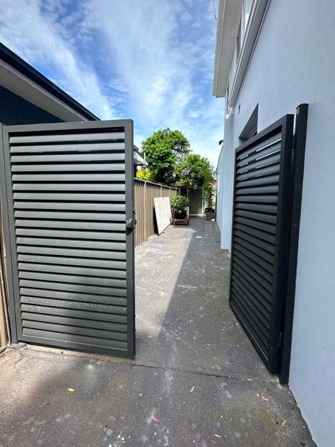 Private, Local Living Studio In Mascot, Airport - Hotel Gold Coast 3