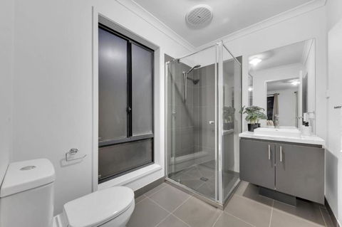 Private Room Cbd Airport 20 Min - Hotel Gold Coast 3
