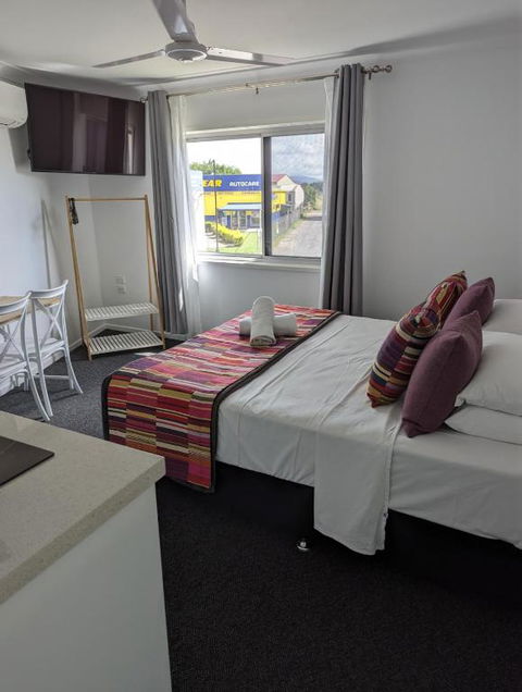 PROSERPINE MOTOR LODGE - Hotel Gold Coast 3
