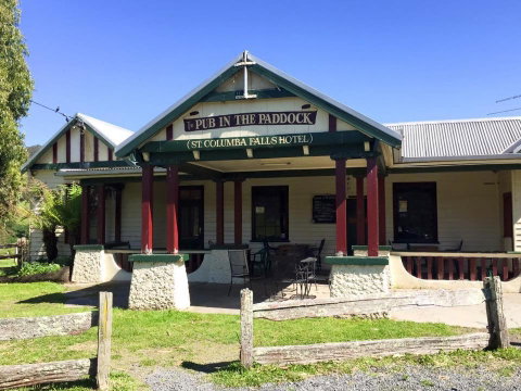Pub In The Paddock - Hotel Gold Coast 0