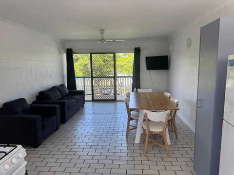 QCWA K P Units - Hotel Gold Coast 1