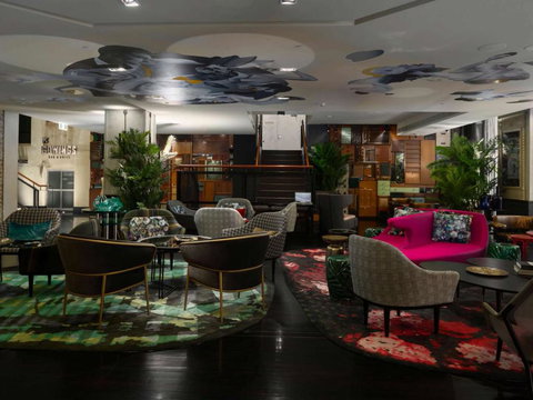 QT Sydney - Hotel Gold Coast 2