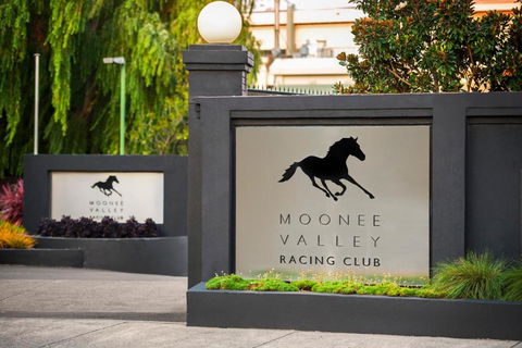 Quest Moonee Valley - Hotel Gold Coast 1
