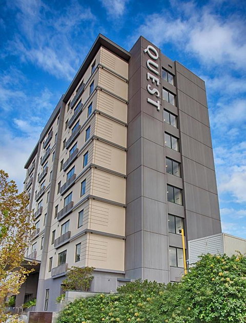 Quest Mascot - Hotel Gold Coast 2