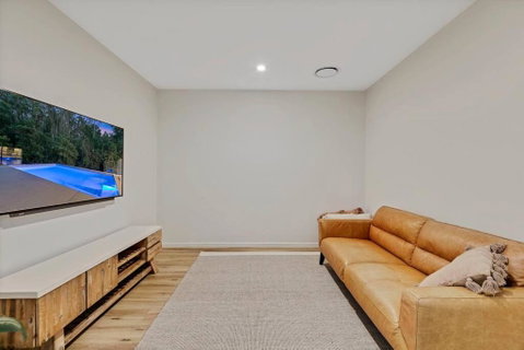 Rainforest Villa: Luxe Escape - Hotel Gold Coast 3