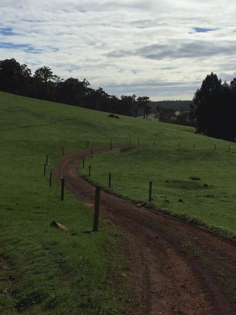 Atina Rocks Country Homestead - Hotel Gold Coast 1