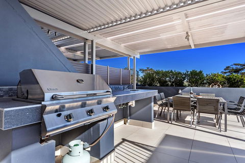 Aura Unit 10 - Shoal Bay - Hotel Gold Coast 3