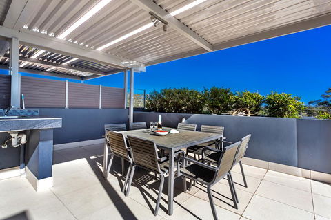 Aura Unit 10 - Shoal Bay - Hotel Gold Coast 2