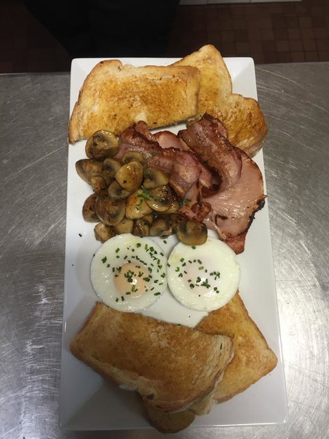 Avondel Motor Inn - Hotel Gold Coast 2