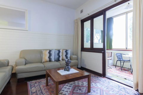 B2 Broadway Abode Close To Swan River, UWA & Hospitals - Hotel Gold Coast 2