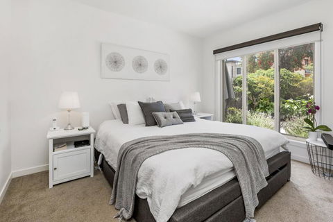 BANGALOW - MORNINGTON - Hotel Gold Coast 2