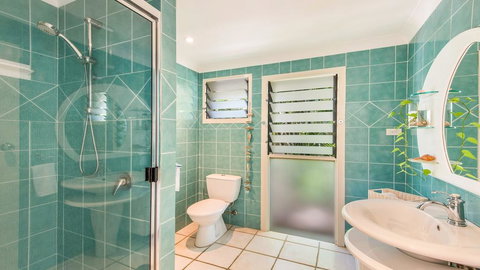 Barefoot In Lennox- WiFi - Foxtel - Pool - Hotel Gold Coast 2