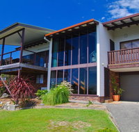 Barrels Beach House 28 Dulconghi Street - Hotel Gold Coast