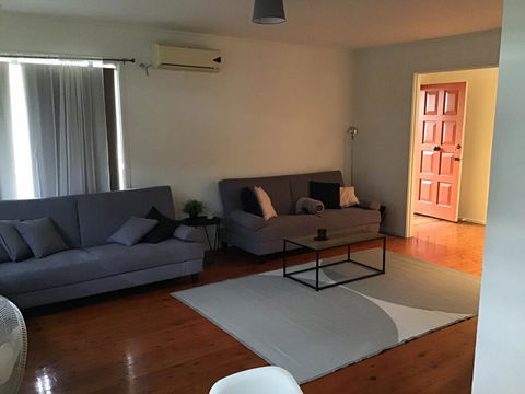 Baulkham Hill House - Hotel Gold Coast 0