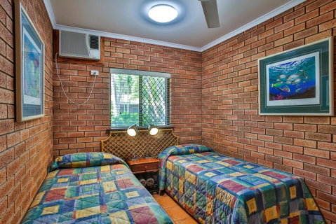 Bayside Holiday Apartments - Hotel Gold Coast 2