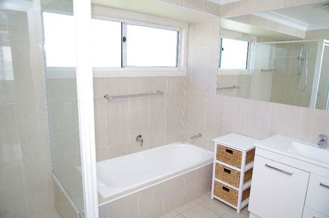 Beach Club 1, 5 Gowing Street - Hotel Gold Coast 2