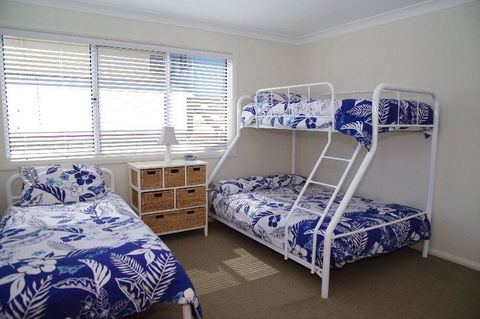 Beach Club 2, 5 Gowing Street - Hotel Gold Coast 1