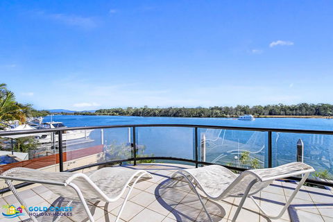 Beach House @ The Cove - Hotel Gold Coast 1