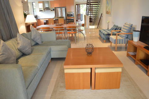 Beach House Apartment 1 - Hotel Gold Coast 2