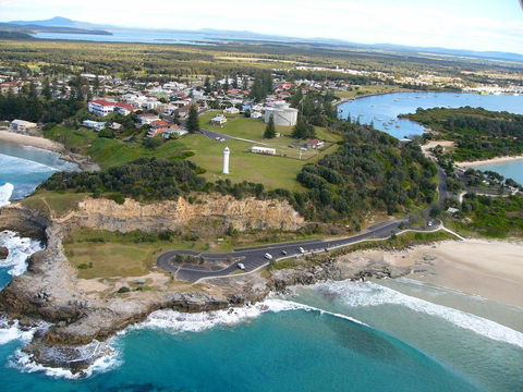 Beach Shack On Main Yamba Magnificent Views Photos Available Shortly Free WiFi - Hotel Gold Coast 2