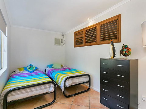 Beachcomber Trinity Beach - Hotel Gold Coast 1