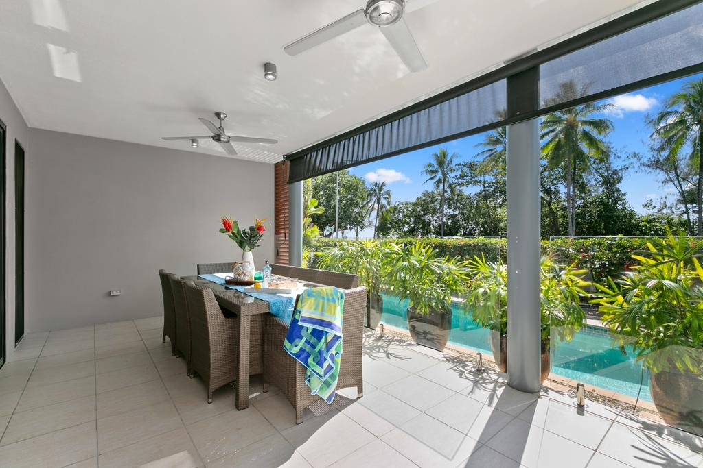 Yorkeys Knob QLD Hotel Gold Coast