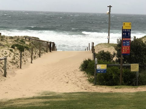 Beachfront Living Cronulla - Hotel Gold Coast 2