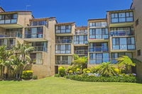 Book Port Macquarie Accommodation Vacations Hotel Gold Coast Hotel Gold Coast