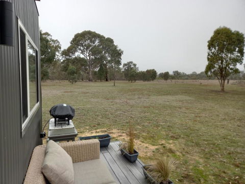 Redman View Luxury Lakeside Cabin - Hotel Gold Coast 3