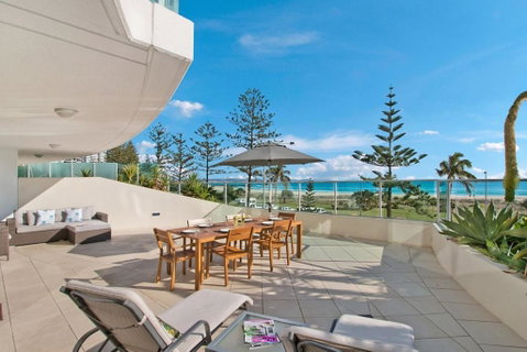 Reflections 202 - Hotel Gold Coast 0