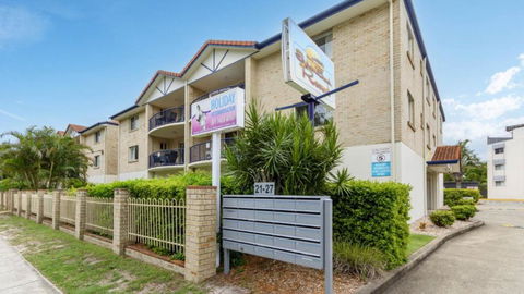 Resort Style Unit Across From The Water - Hotel Gold Coast 1