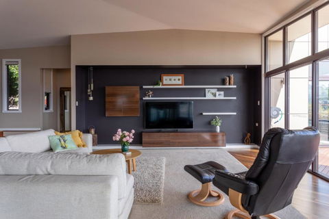 River Haven Serene Spacious With River Views - Hotel Gold Coast 2