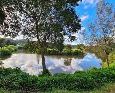 Riverbend Cottage Cabin - Little Heaven - Hotel Gold Coast 1