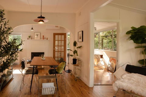 Romantic Garden Cottage With Home Cinema - Hotel Gold Coast 1