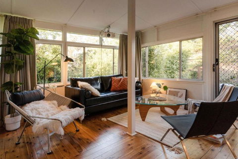 Romantic Garden Cottage With Home Cinema - Hotel Gold Coast 3
