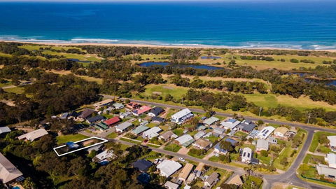Robin Wood - Hotel Gold Coast 0