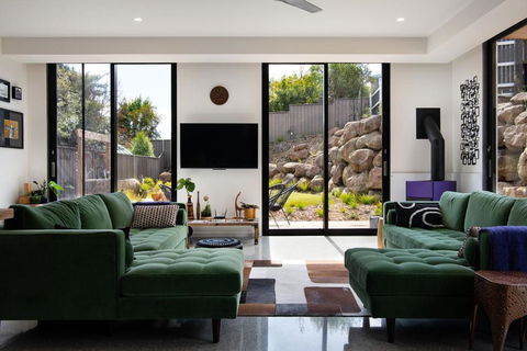 Rocky Hollow - Hotel Gold Coast 3