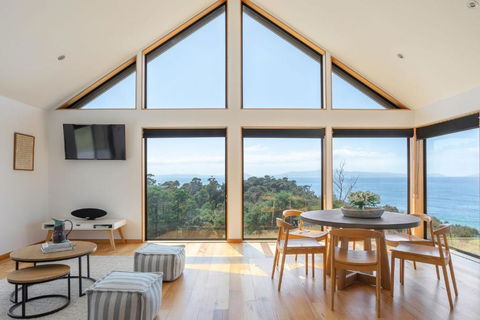 Rocky Ridge - Hotel Gold Coast 1