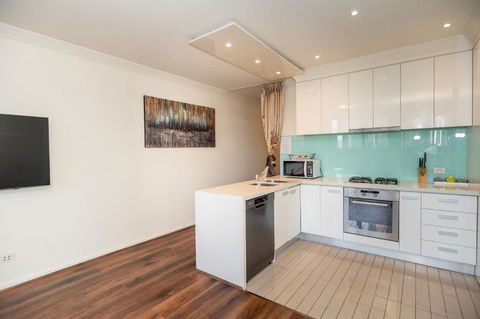 Rome Sky Villa - Hotel Gold Coast 3