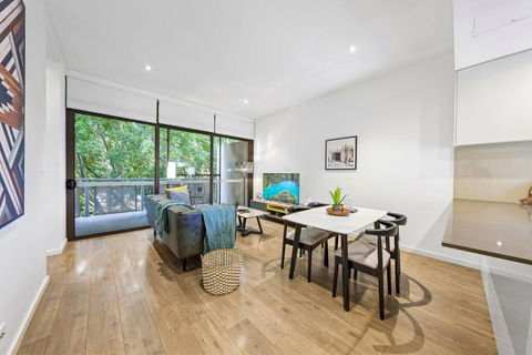 Rooftop 2 Bed Apt With Terrace At Newtown - Hotel Gold Coast 1