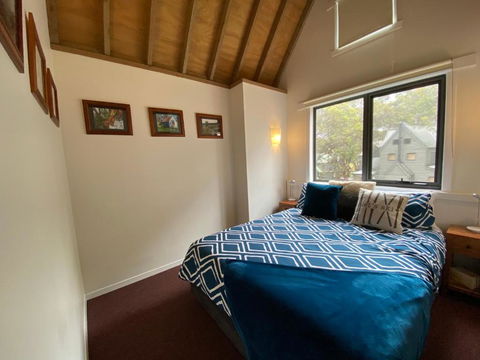 Ropers - Hotel Gold Coast 2
