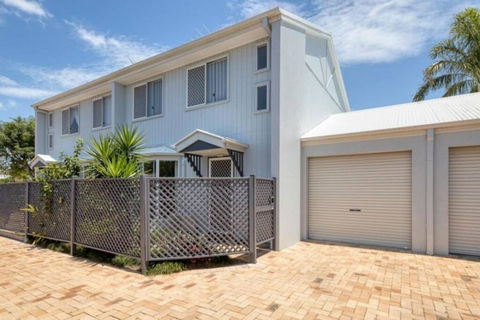 Rosella Rise! - Hotel Gold Coast 0