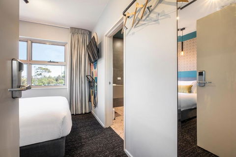 Royal Hotel By Nightcap Social - Hotel Gold Coast 1