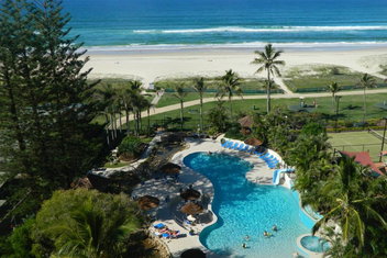 Royal Palm Resort On The Beach with Hotel Gold Coast