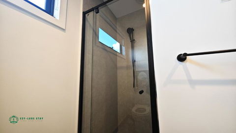 Royalty Living Unit 3 - Hotel Gold Coast 1