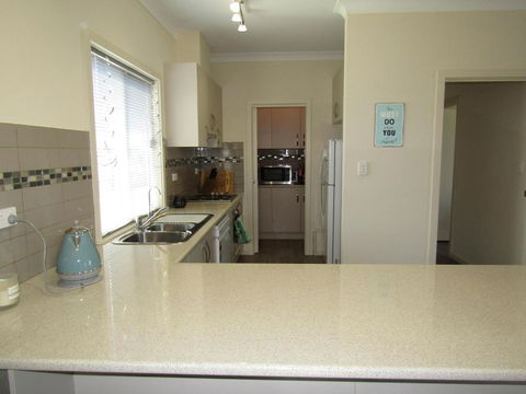 Royston Retreat - Hotel Gold Coast 1