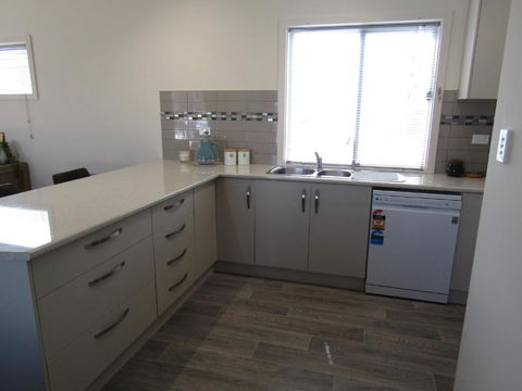 Royston Retreat - Hotel Gold Coast 2