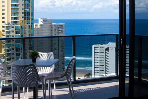 Ruby Apartments - Self Contained, Privately Managed Apartments - Hotel Gold Coast 0