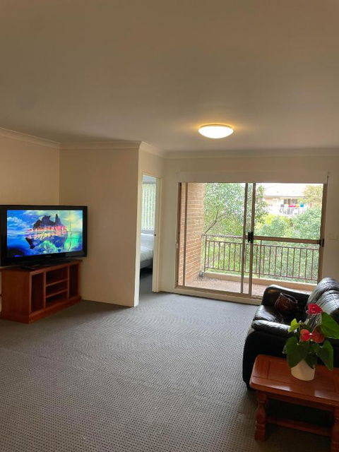 Sai House - Hotel Gold Coast 2
